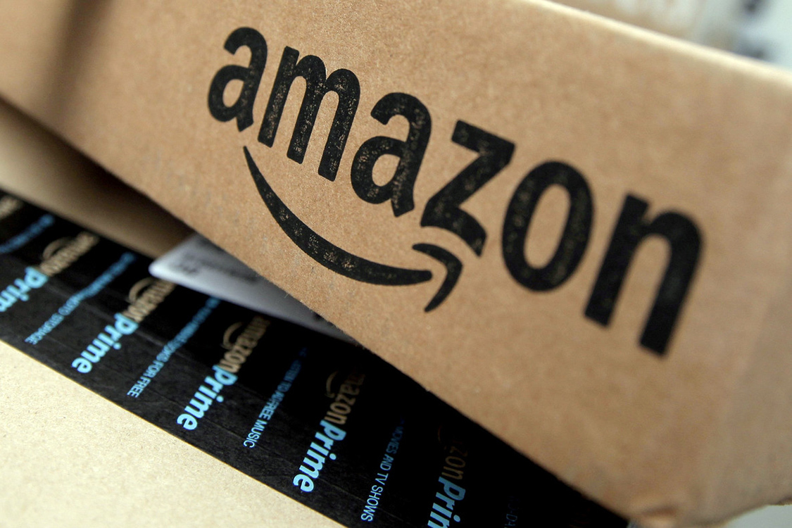 1531650941-2412-amazon-sign.jpg