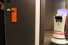 1459353258-6441-robots160315a.jpg