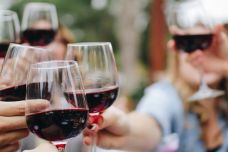 Chinas-wine-market.jpg