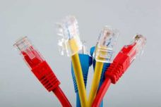 internet-cables_96892162-thumb-380xauto-2172.jpg
