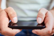 mobile-game-player.jpg