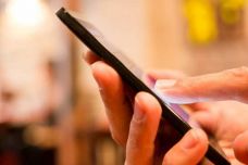 user-smartphone-finger-select1.jpg